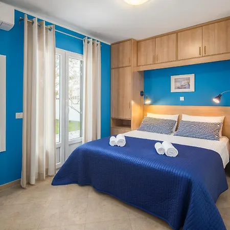 Апартаменты Gloria Premium